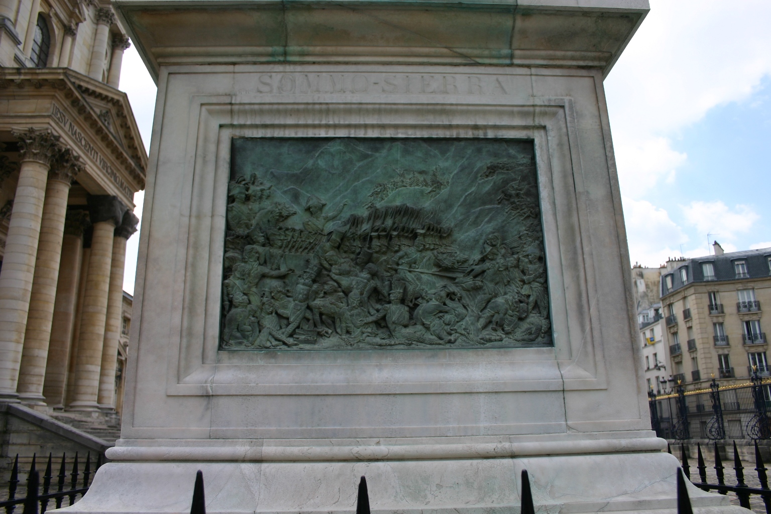 Dominique-Jean larrey's monument, Val-de-Grâce, Paris (15).JPG